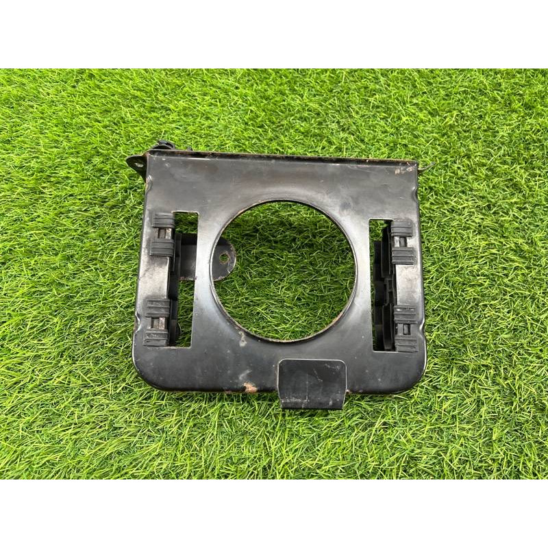 Кронштейн блока управления (кузов и элементы) Volkswagen Amarok 2H 2012 2.0 2H0907645A