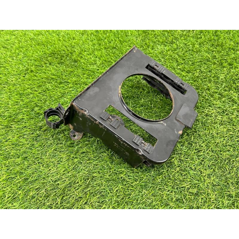 Кронштейн блока управления (кузов и элементы) Volkswagen Amarok 2H 2012 2.0 2H0907645A