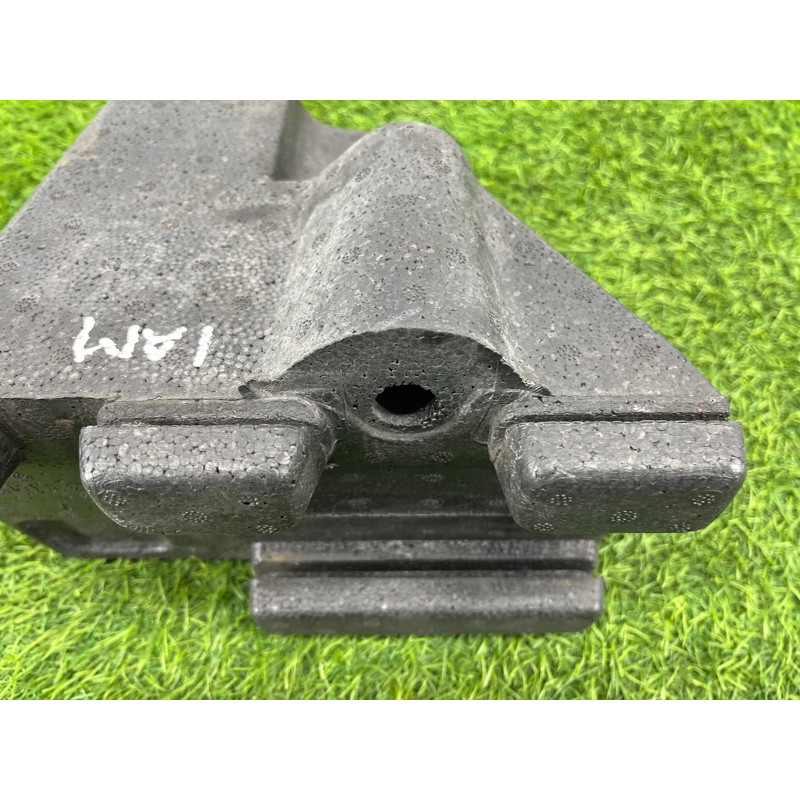 Абсорбер (наповнювач) бампера (кузов і елементи) Volkswagen Amarok 2H 2012 2.0 2h0807665a