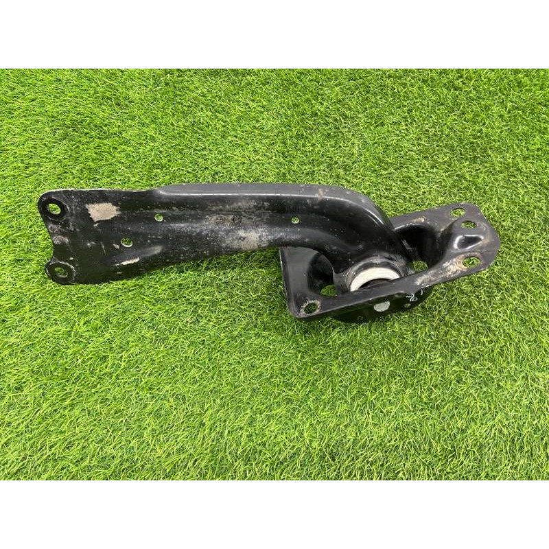 Рычаг подвески (подвеска) Volkswagen Passat B8 2016 2.0 tdi 5Q0505223D