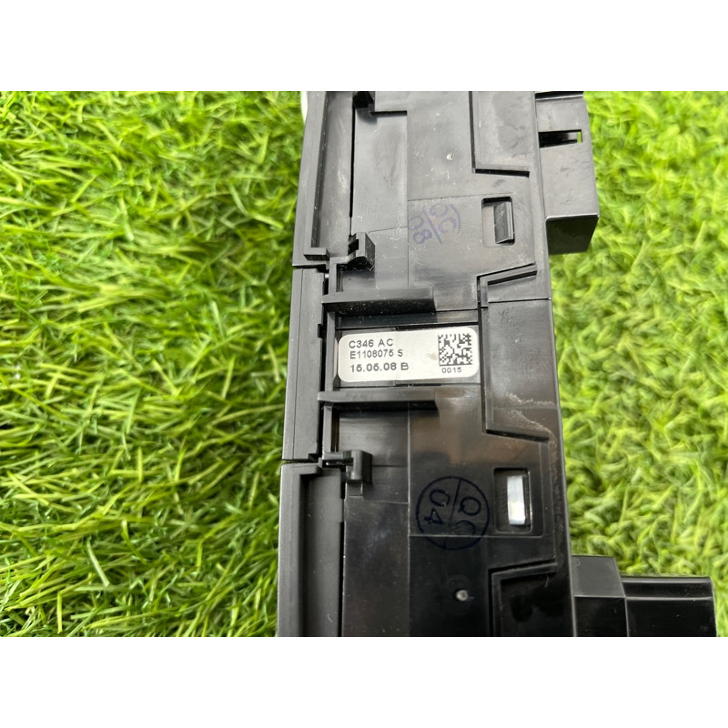 Блок управления климат-контролем (электрика / блок управления) FORD Focus MK3 2015 2.0 F1EZ-19980-T