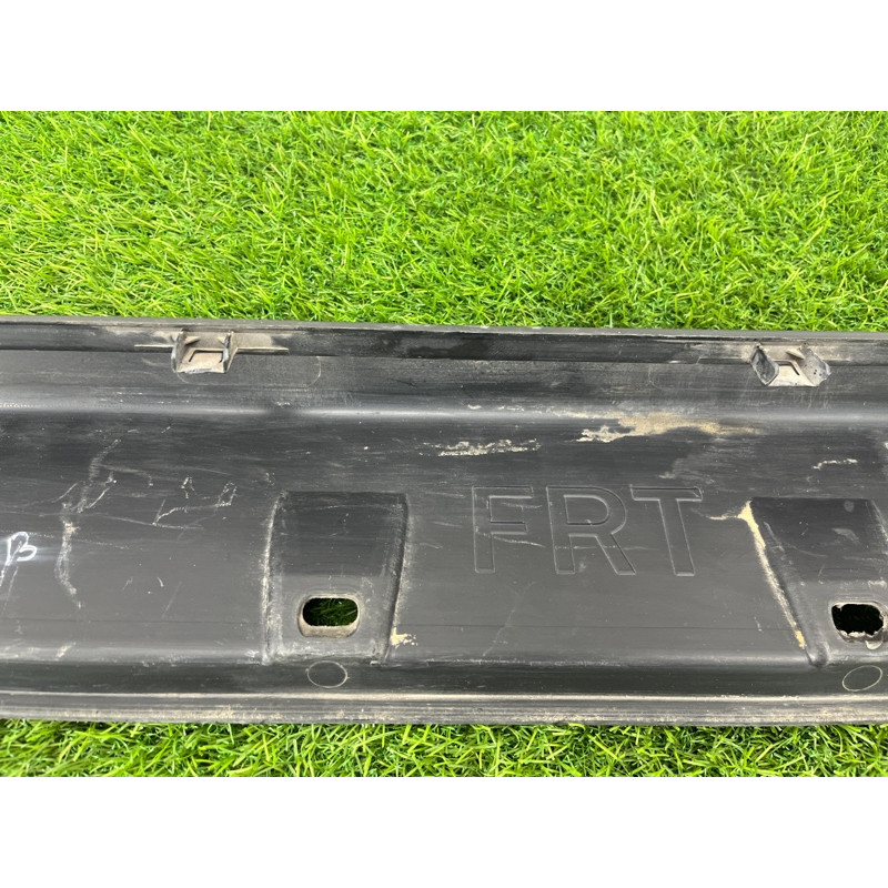 Накладка на порог (кузов и элементы) Jeep Compass MK49 2014 2.4 05182573ab