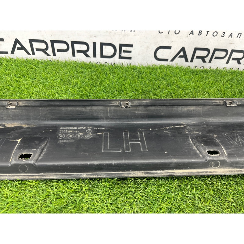 Накладка на порог (кузов и элементы) Jeep Compass MK49 2014 2.4 05182573ab