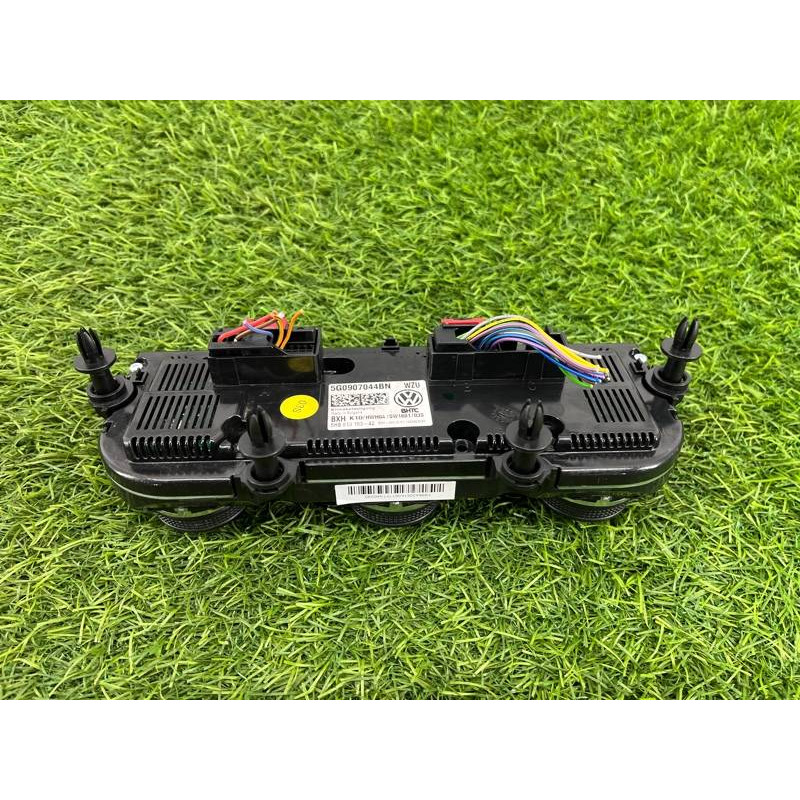Блок управления климат-контролем (электрика / блок управления) Volkswagen Passat B8 2016 2.0 tdi 5G0907426ACWZU