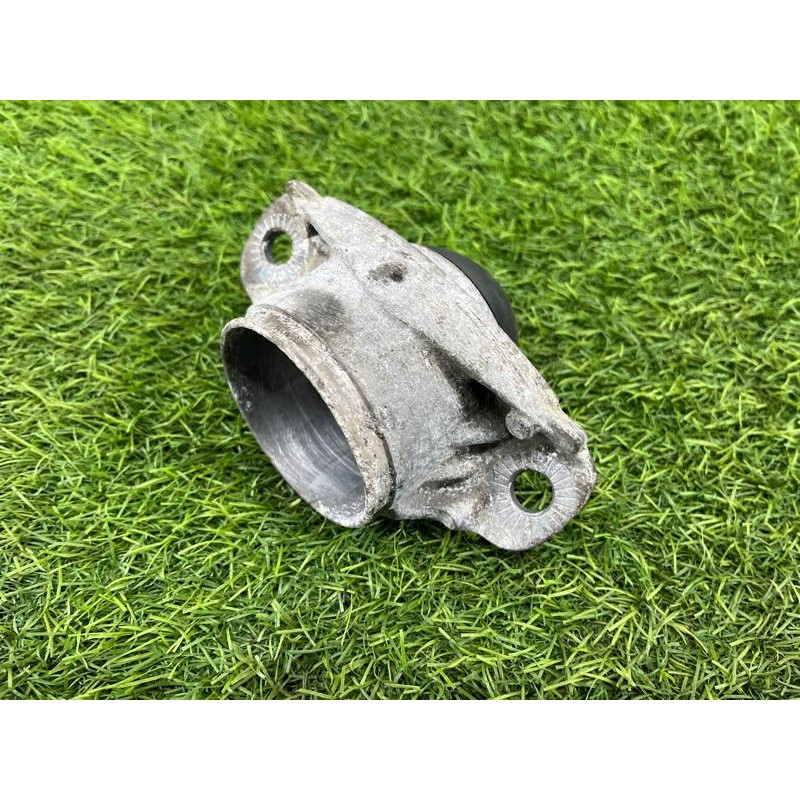 Опора стойки (подвеска) Volkswagen Passat B8 2016 2.0 tdi 5Q0513353J