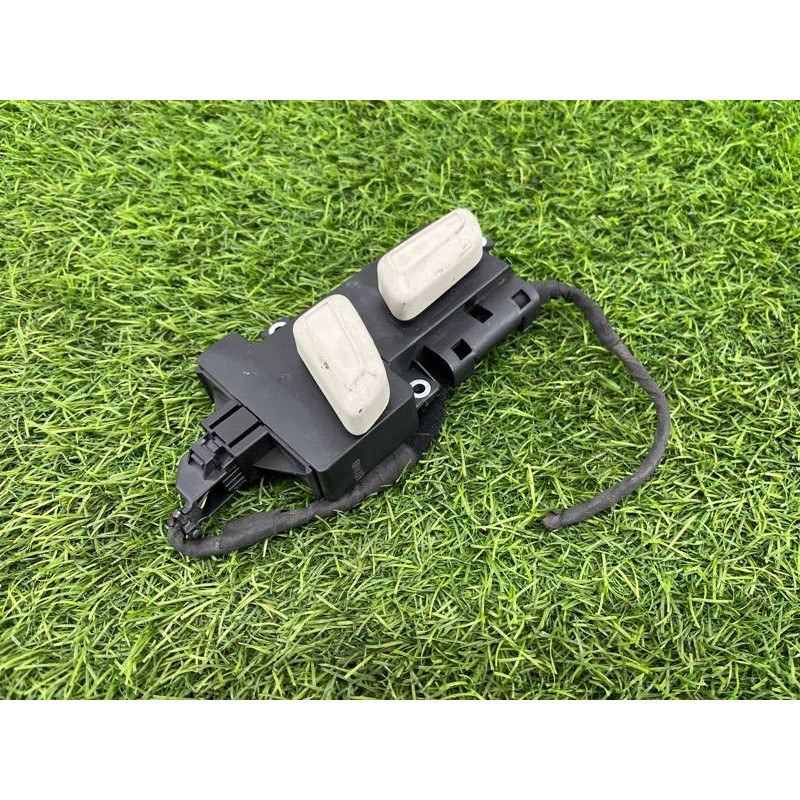 блок регулировки сидения (закрытая категория) Audi Q5 8R 8k0959747