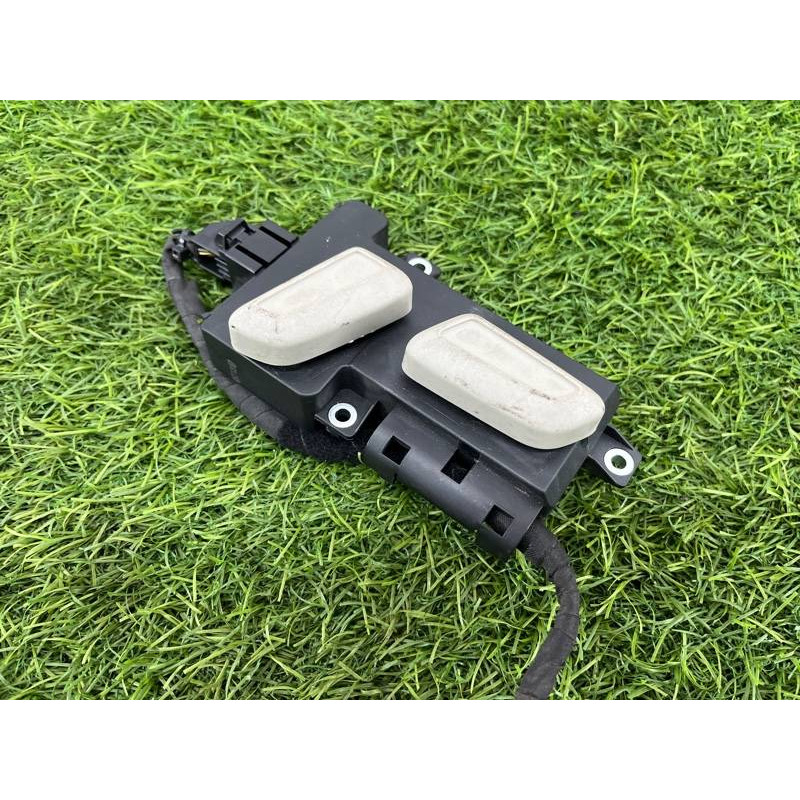 блок регулировки сидения (закрытая категория) Audi Q5 8R 8k0959747