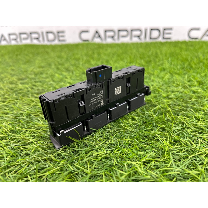 Блок кнопок (электрика / кнопки) Volkswagen Passat B8 2016 2.0 tdi 3g0927137t