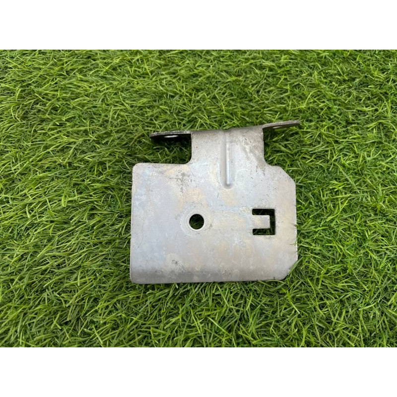 Кронштейн сирены сигнализации (кузов и элементы) Volkswagen Passat B8 2016 2.0 tdi 3G0951227A