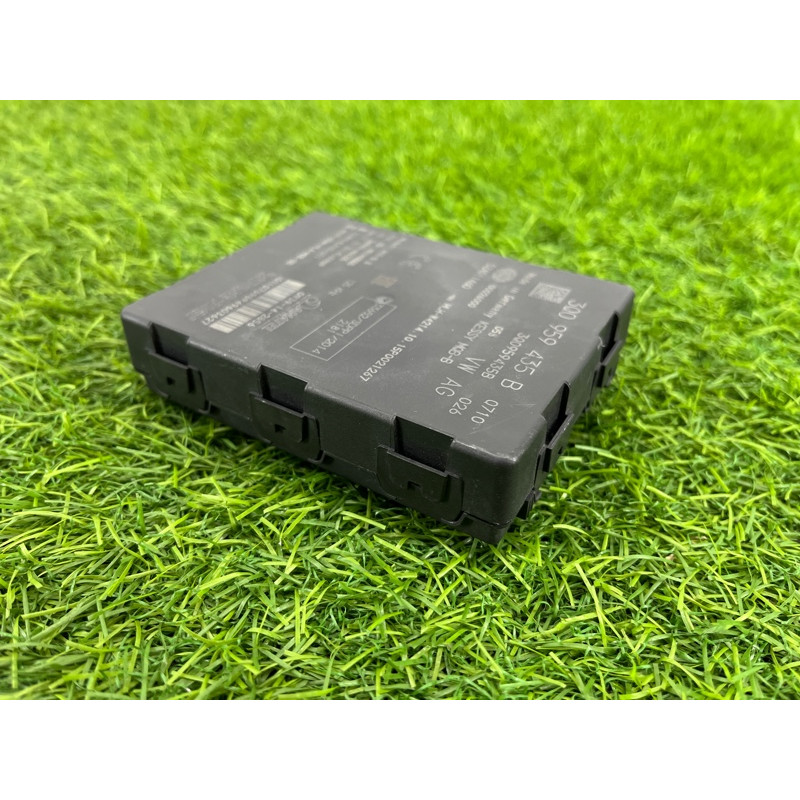 Блок бесключевого доступа (электрика / блок управления) Volkswagen Passat B8 2016 2.0 tdi 3Q0959435M