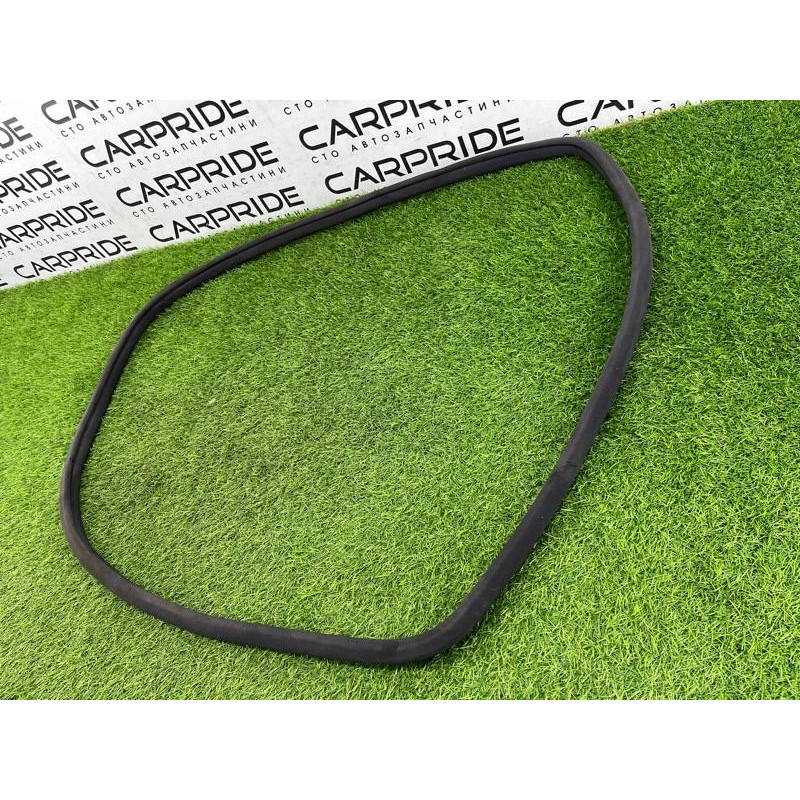 Уплотнитель проема двери (кузов и элементы) Mercedes-Benz C-class W203 1.8 M111.951