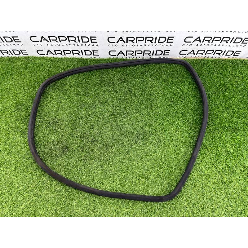 Уплотнитель проема двери (кузов и элементы) Mercedes-Benz C-class W203 1.8 M111.951