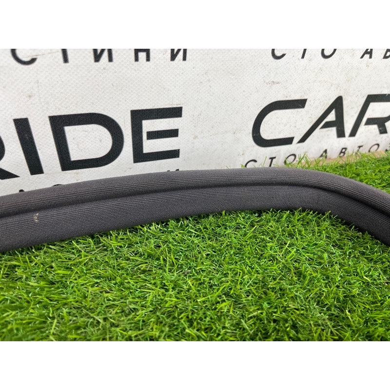 Уплотнитель проема двери (кузов и элементы) Mercedes-Benz C-class W203 1.8 M111.951