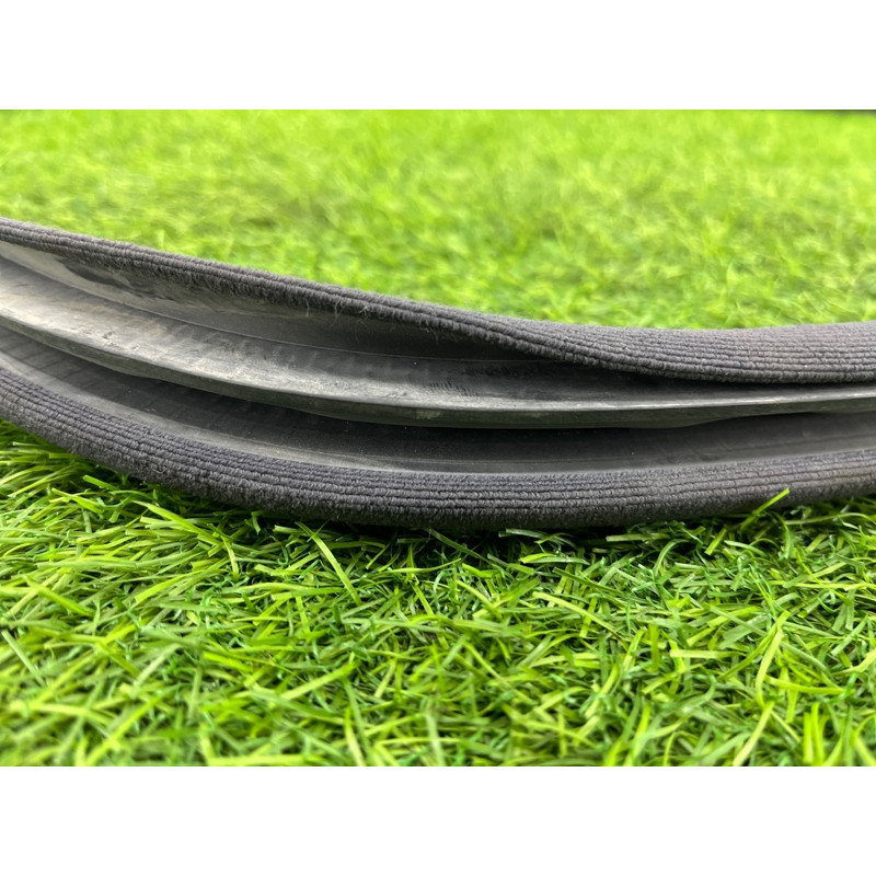 Уплотнитель проема двери (кузов и элементы) Mercedes-Benz C-class W203 1.8 M111.951