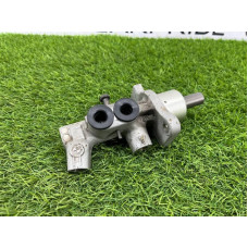 Главный тормозной цилиндр