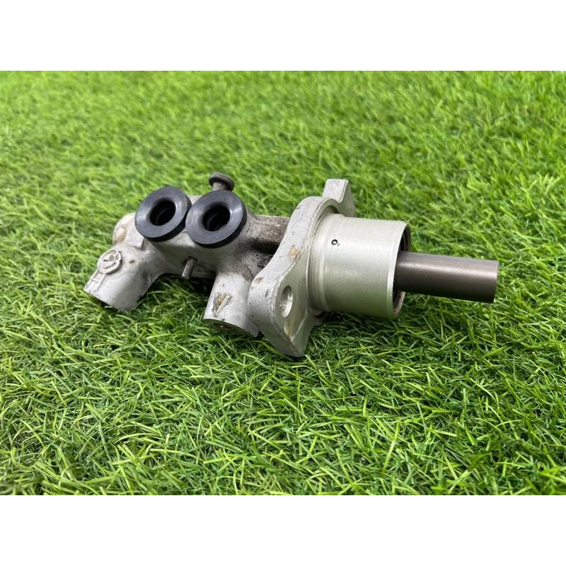 Главный тормозной цилиндр (тормозная система) BMW 3-series E46