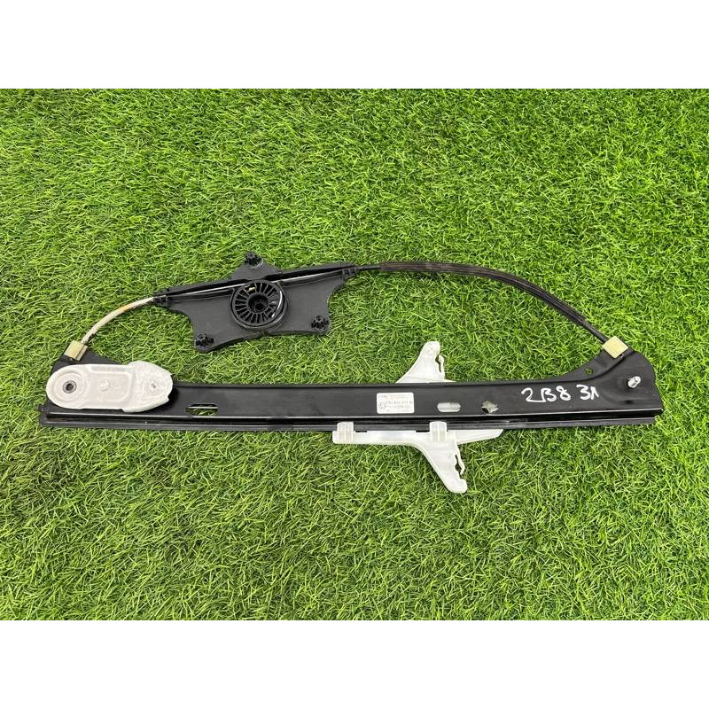 Механизм стеклоподъемника (кузов и элементы) Volkswagen Passat B8 2016 2.0 tdi 3G9839461B