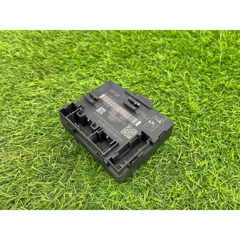 Блок управления дверьми (электрика / блок управления) Volkswagen Passat B8 2016 2.0 tdi 5Q0959592EZ00