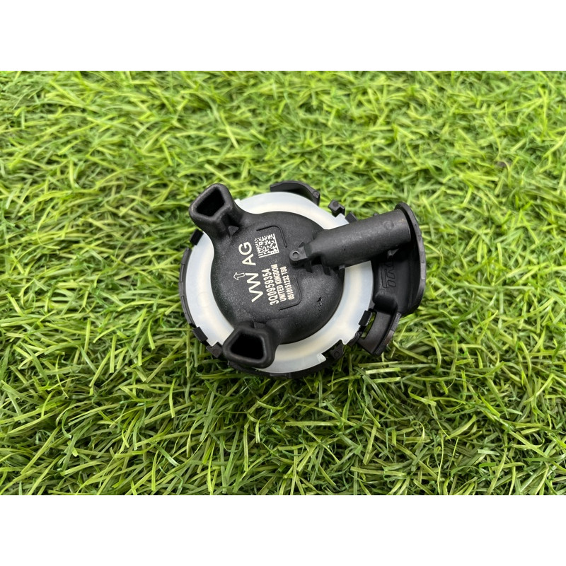 Датчик удара (электрика / датчики) Volkswagen Passat B8 2016 2.0 tdi 3Q0959354A