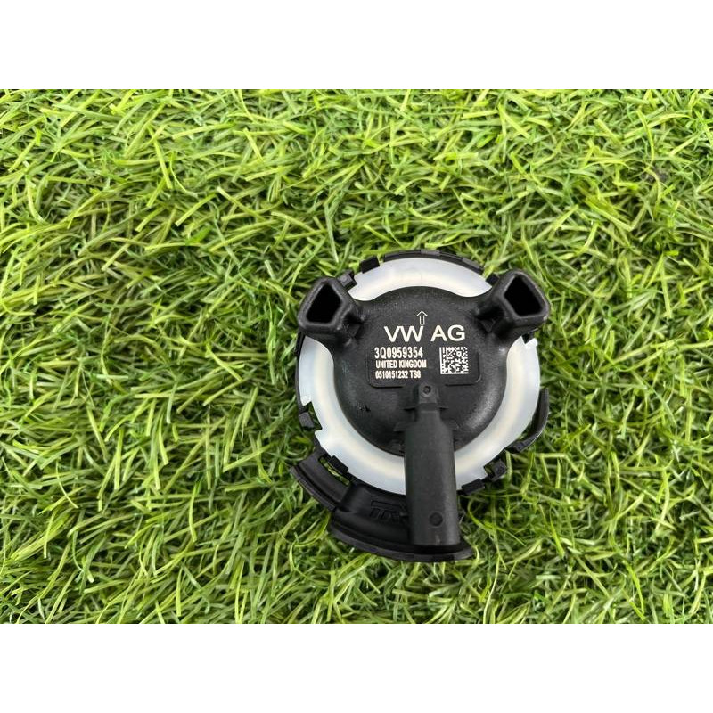 Датчик удара (электрика / датчики) Volkswagen Passat B8 2016 2.0 tdi 3Q0959354A