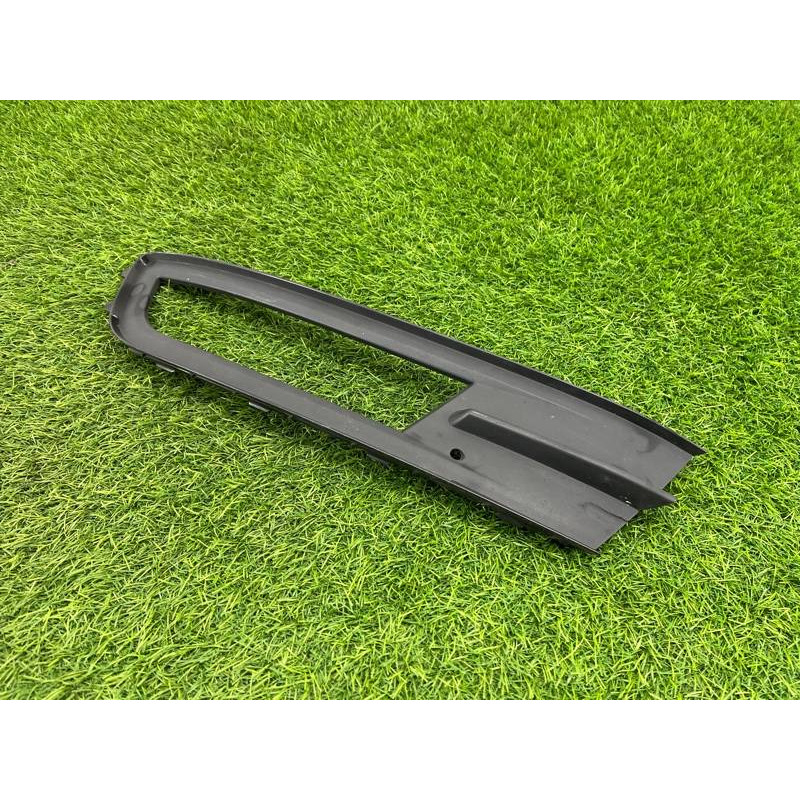 Накладка противотуманной фары (кузов и элементы) Volkswagen Passat B8 2016 2.0 tdi 3G08536659B9