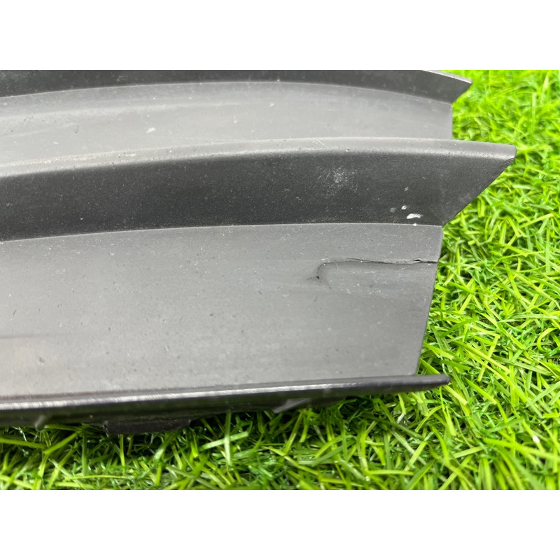 Накладка противотуманной фары (кузов и элементы) Volkswagen Passat B8 2016 2.0 tdi 3G08536659B9