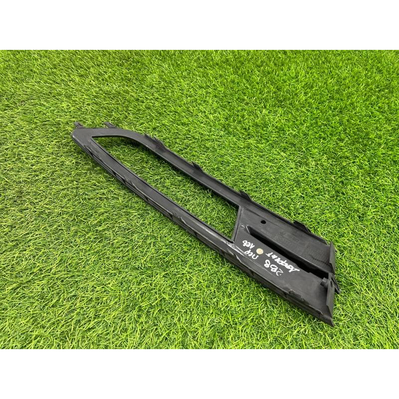 Накладка противотуманной фары (кузов и элементы) Volkswagen Passat B8 2016 2.0 tdi 3G08536659B9