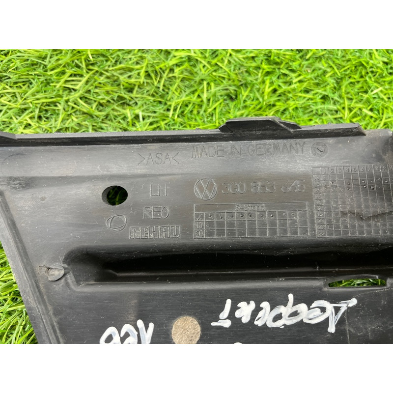 Накладка противотуманной фары (кузов и элементы) Volkswagen Passat B8 2016 2.0 tdi 3G08536659B9