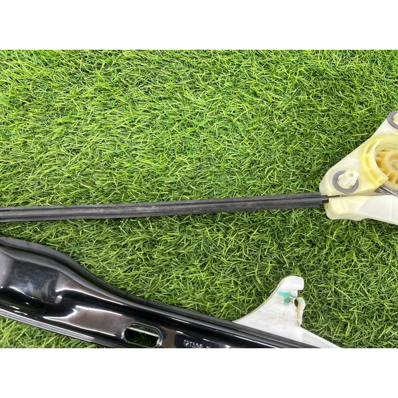 Механізм склопідйомника (кузов і елементи) Volkswagen Amarok 2H 2012 2.0 2H7839402C