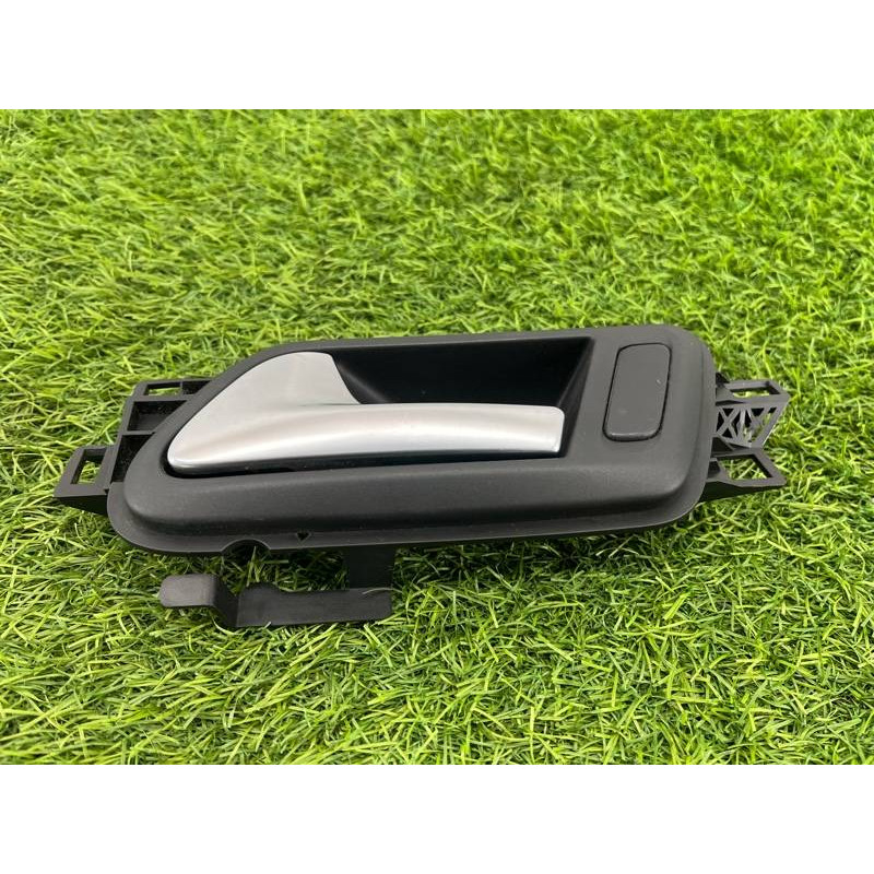 Ручка двери внутренняя (салон) Volkswagen Amarok 2H 2012 2.0 2H0837113DUBN