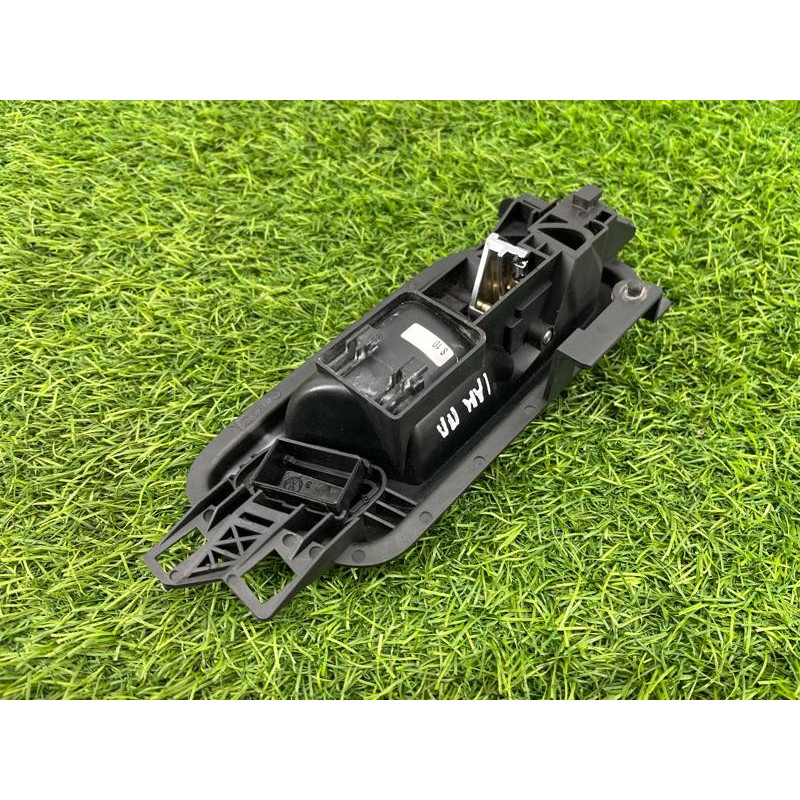 Ручка двери внутренняя (салон) Volkswagen Amarok 2H 2012 2.0 2H0837113DUBN