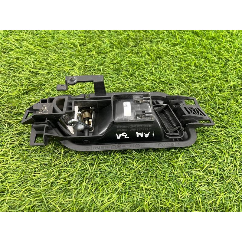 Ручка двери внутренняя (салон) Volkswagen Amarok 2H 2012 2.0 2H0837113DUBN