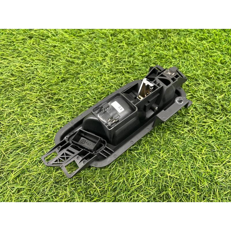 Ручка двери внутренняя (салон) Volkswagen Amarok 2H 2012 2.0 2H0837113DUBN