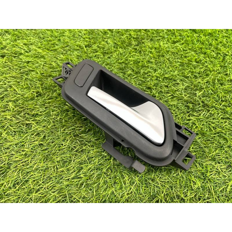 Ручка двери внутренняя (салон) Volkswagen Amarok 2H 2012 2.0 2H0837114DUBN