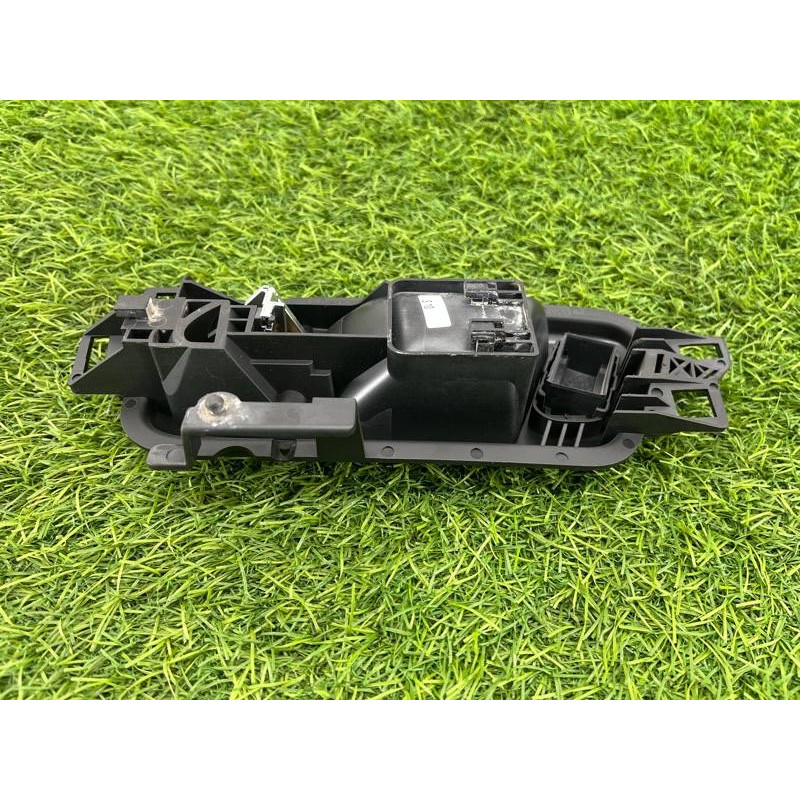 Ручка двери внутренняя (салон) Volkswagen Amarok 2H 2012 2.0 2H0837114DUBN