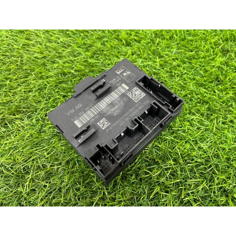 Блок управления дверьми (электрика / блок управления) Volkswagen Passat B8 2016 2.0 tdi 5Q0959592EZ00