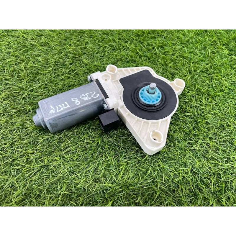 Мотор стеклоподъемника (электрика) Volkswagen Passat B8 2016 2.0 tdi 4K0959802