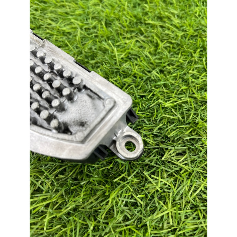 Резистор печки (отопление и кондиционирование) Volkswagen Passat B8 2016 2.0 tdi 3q0907521a