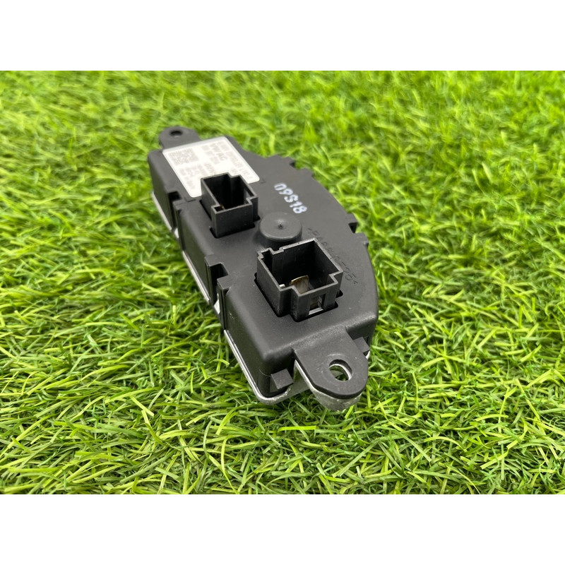 Резистор печки (отопление и кондиционирование) Volkswagen Passat B8 2016 2.0 tdi 3q0907521a