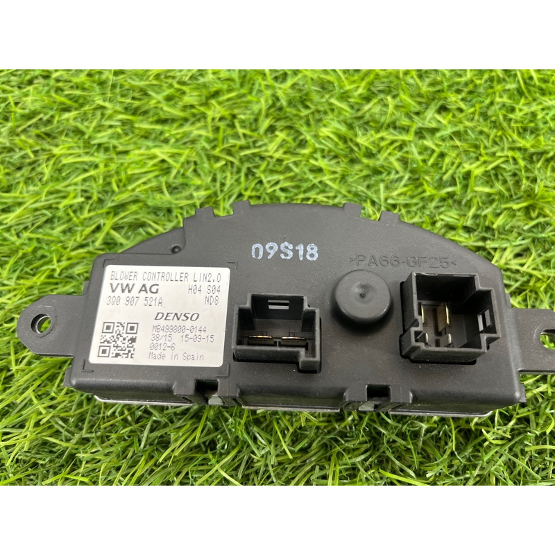 Резистор печки (отопление и кондиционирование) Volkswagen Passat B8 2016 2.0 tdi 3q0907521a