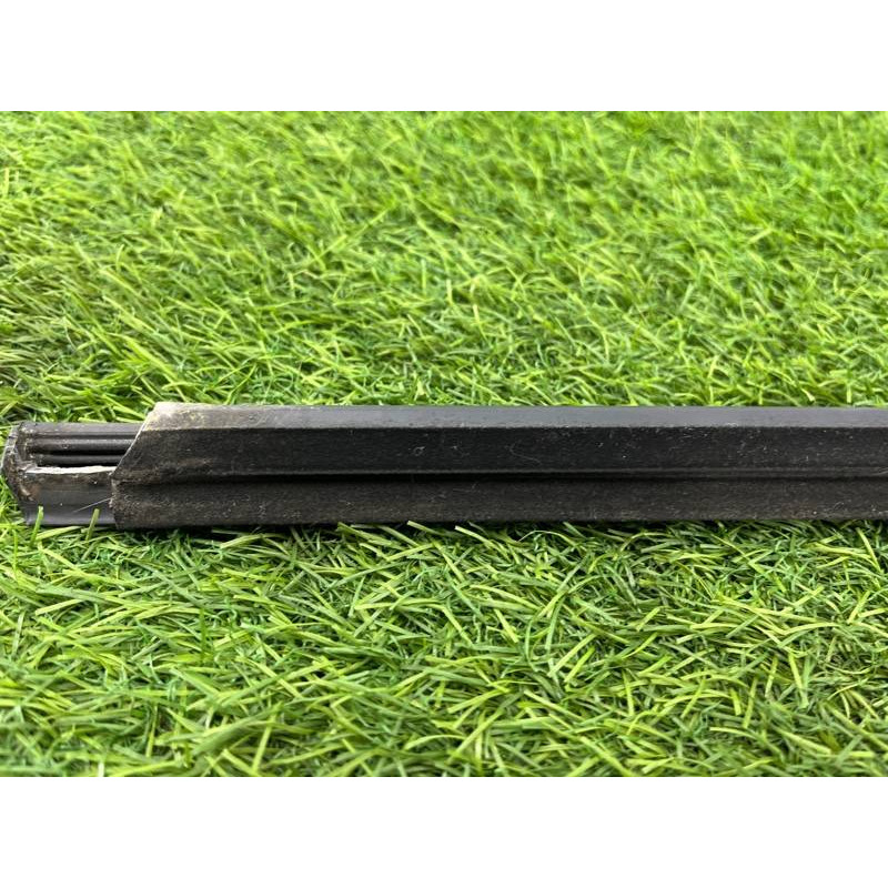 Молдинг стекла (кузов и элементы) Volkswagen Passat B8 2016 2.0 tdi 3G9839478A5AP