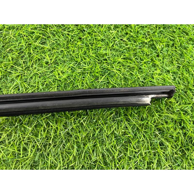 Молдинг стекла (кузов и элементы) Volkswagen Passat B8 2016 2.0 tdi 3G9839477A5AP