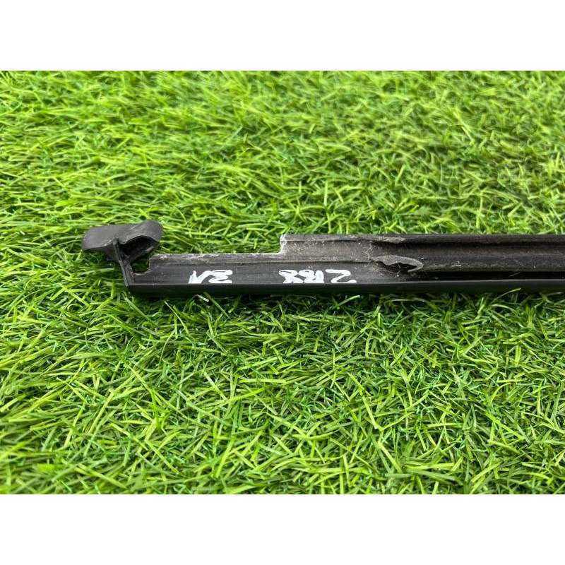 Молдинг стекла (кузов и элементы) Volkswagen Passat B8 2016 2.0 tdi 3G9839477A5AP