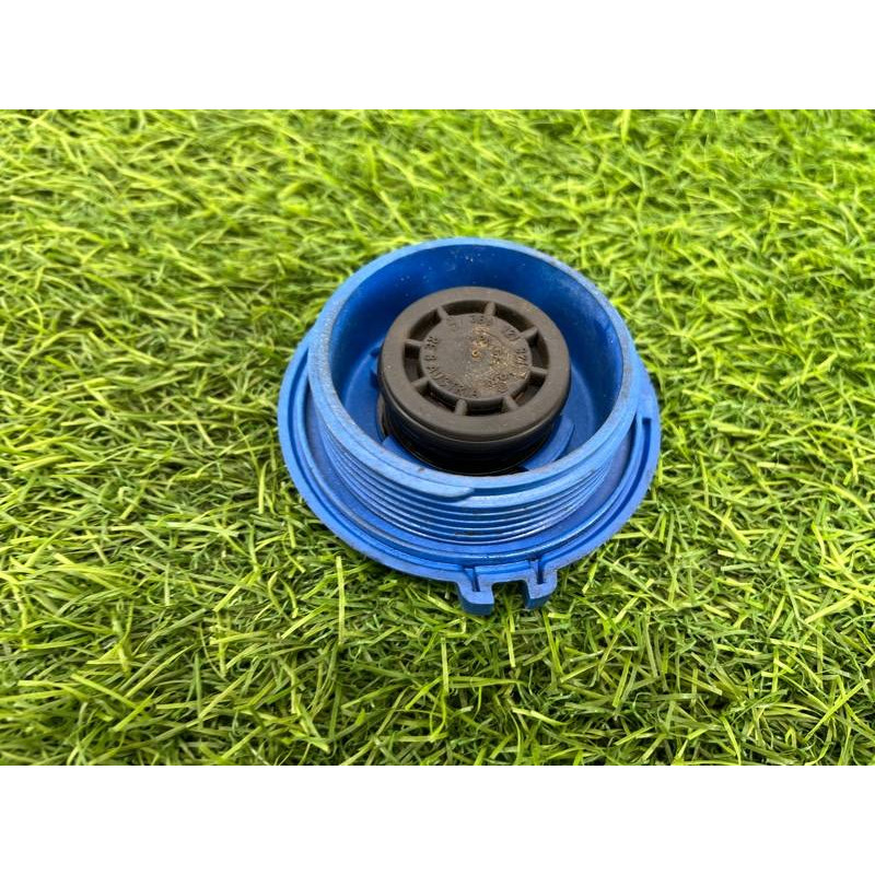 Крышка расширительного бачка (система охлаждения) Volkswagen Amarok 2H 2012 2.0 3B0121321