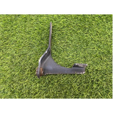 Петля багажника