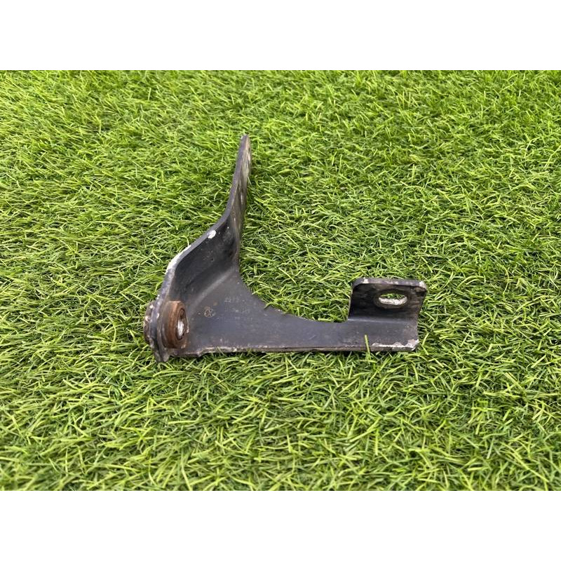 Петля багажника (кузов і елементи) Volkswagen Amarok 2H 2012 2.0 2H5829641C