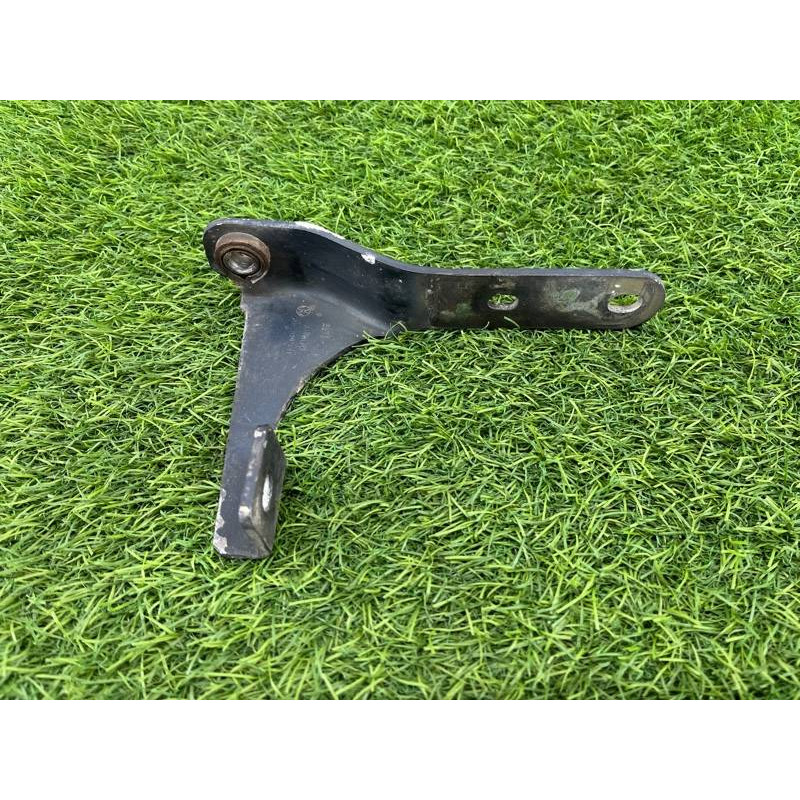 Петля багажника (кузов і елементи) Volkswagen Amarok 2H 2012 2.0 2H5829641C