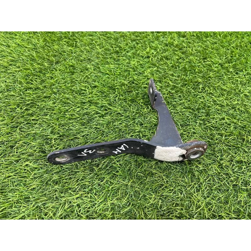 Петля багажника (кузов і елементи) Volkswagen Amarok 2H 2012 2.0 2H5829641C