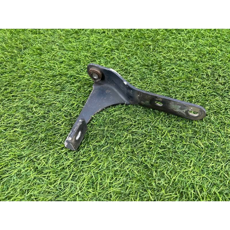 Петля багажника (кузов і елементи) Volkswagen Amarok 2H 2012 2.0 2H5829641C