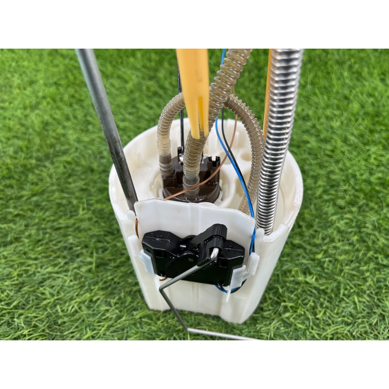 Топливный насос (топливная система) Volkswagen Amarok 2H 2012 2.0 2H0919050B